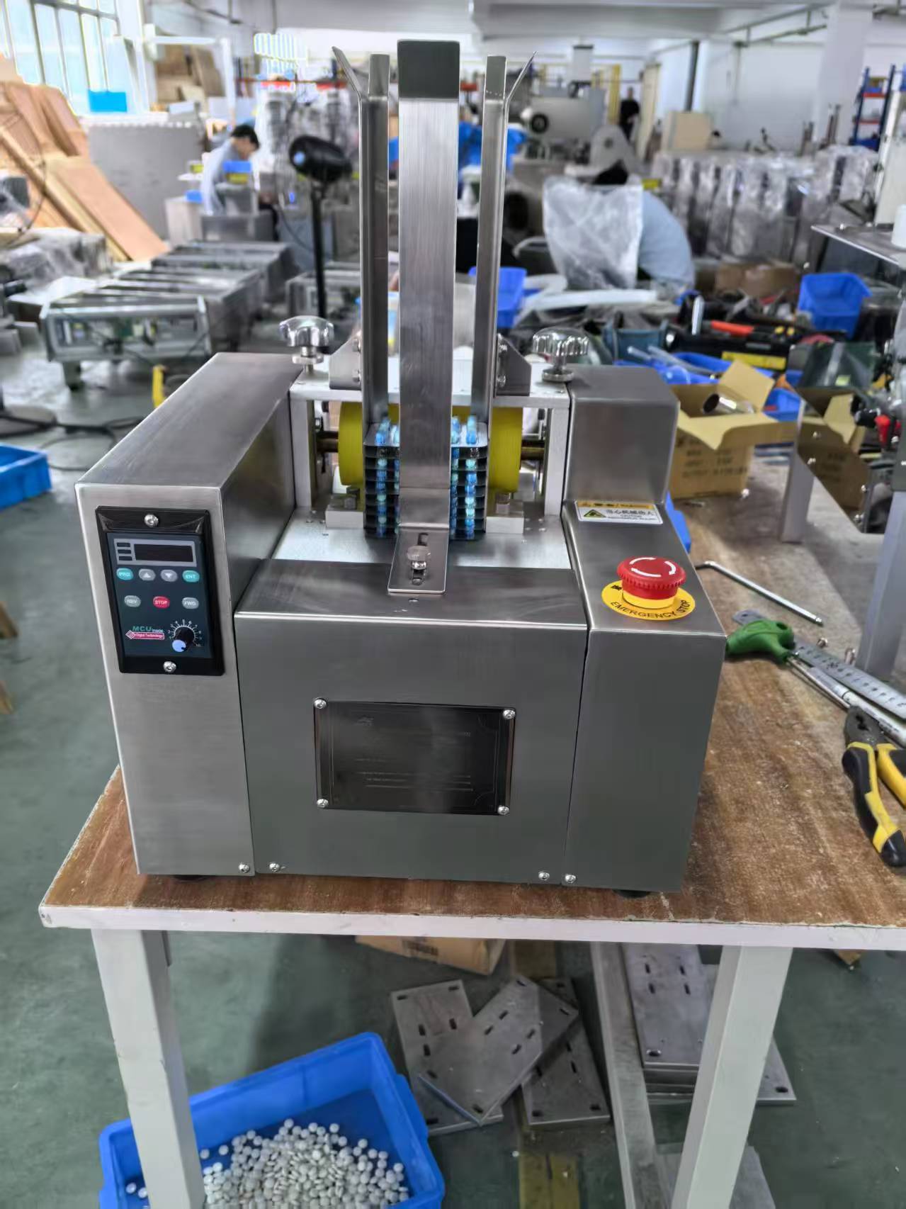 PY-120 deblister machine (4) PY-120 deblister machine (4)